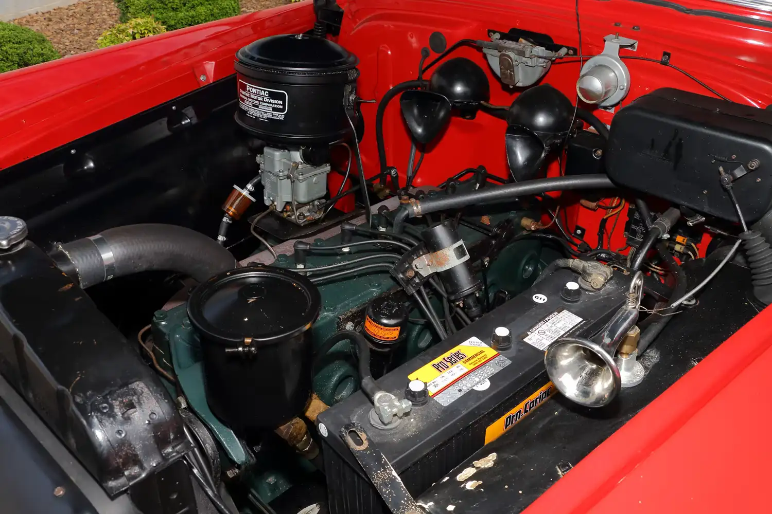 1954 Pontiac Star Chief Deluxe Convertible